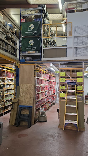 slide-qui-sommes-nous/stock2.jpg